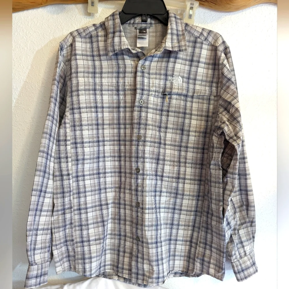 Men's North Face Vent Long Sleeve Button Up Fishing Hiking Wicking Shirt…